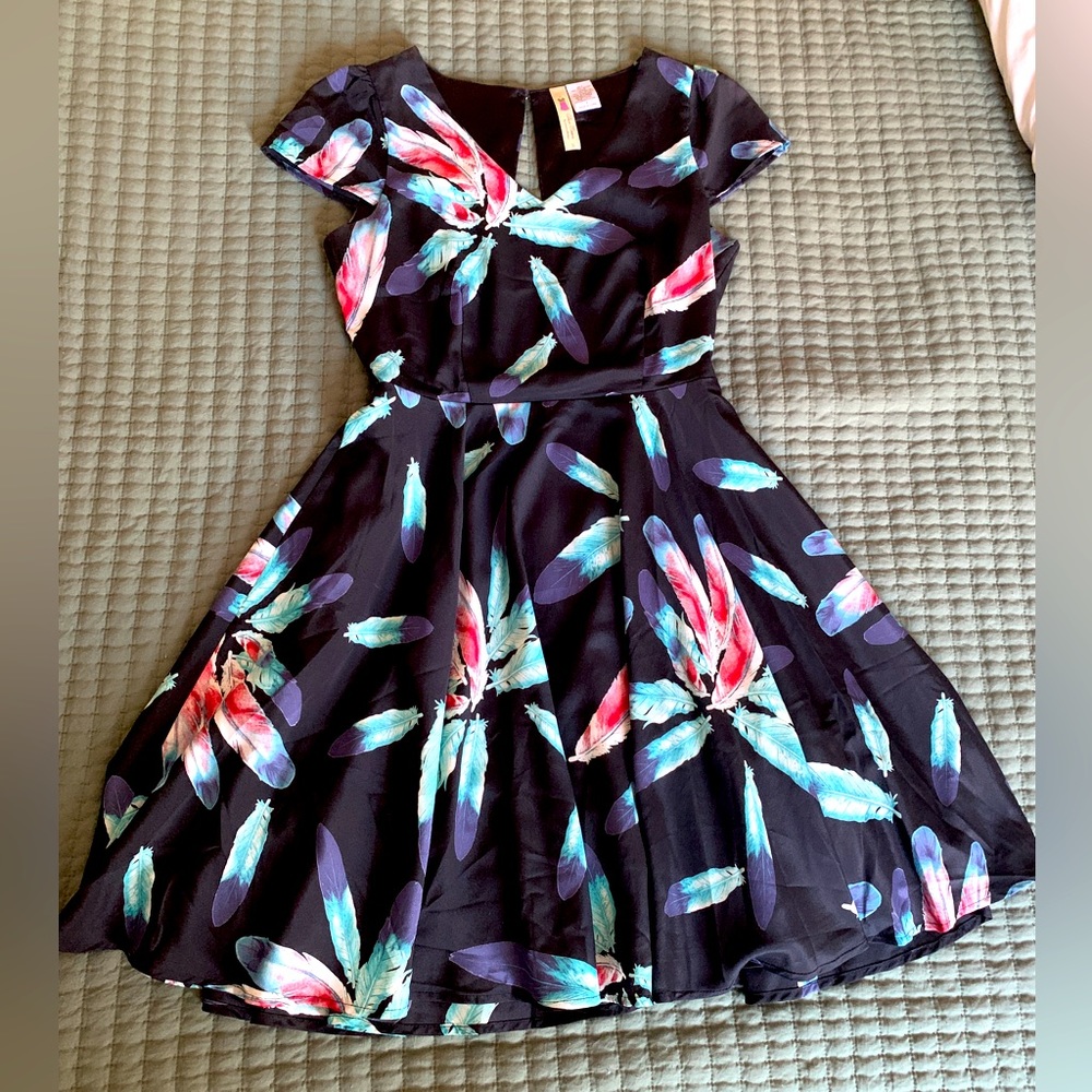 Alice Moon cap sleeve dress with open back